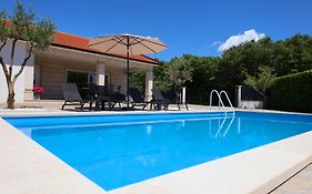 Villa Antonija